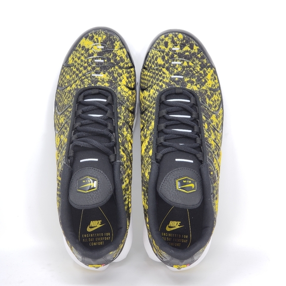 Nike Womens Air Max Plus Yellow Snakeskin Size 11 - Picture 3 of 6